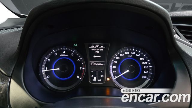 Hyundai Grandeur 2016 — photo 8
