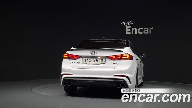 Hyundai AVANTE 2018 — photo 4