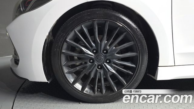 Hyundai AVANTE 2018 — photo 5