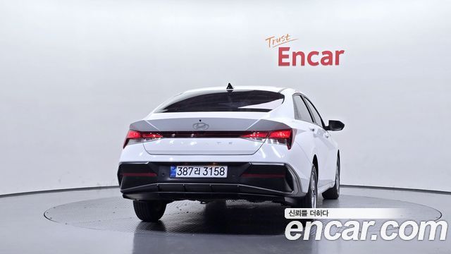 Hyundai AVANTE 2024 — photo 4