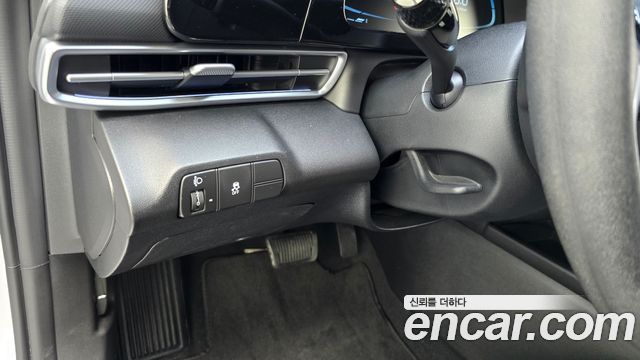 Hyundai AVANTE 2024 — photo 24