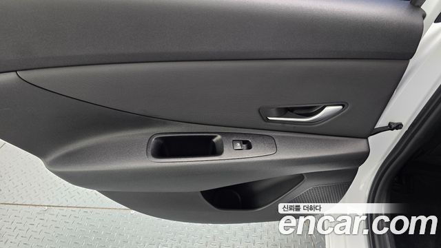 Hyundai AVANTE 2024 — photo 15