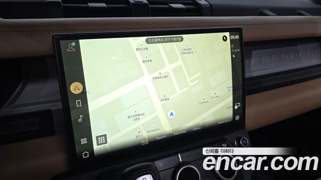 Land Rover Defender 2026 — photo 15