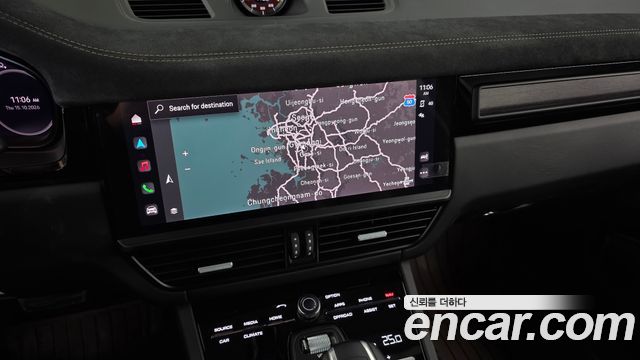 Porsche Cayenne 2022 — photo 14