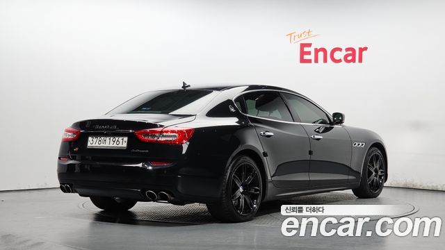 Maserati Quattroporte 2016 — photo 2