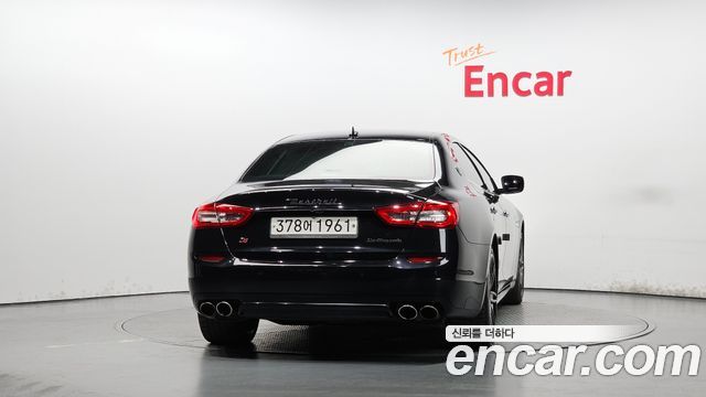 Maserati Quattroporte 2016 — photo 4
