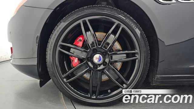 Maserati Quattroporte 2016 — photo 5