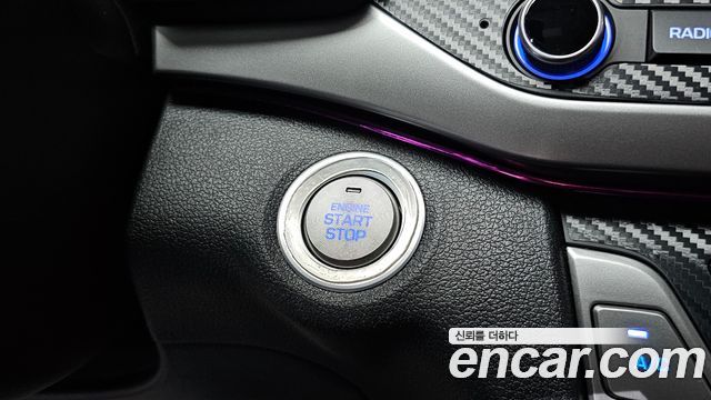 Hyundai AVANTE 2018 — photo 23