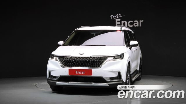 Kia Canival 2021 — photo 3