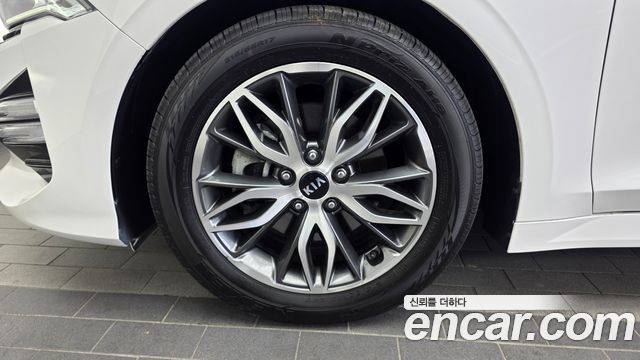 Kia K5 2021 — photo 5