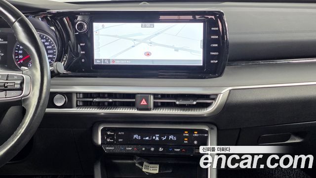 Kia K5 2021 — photo 20