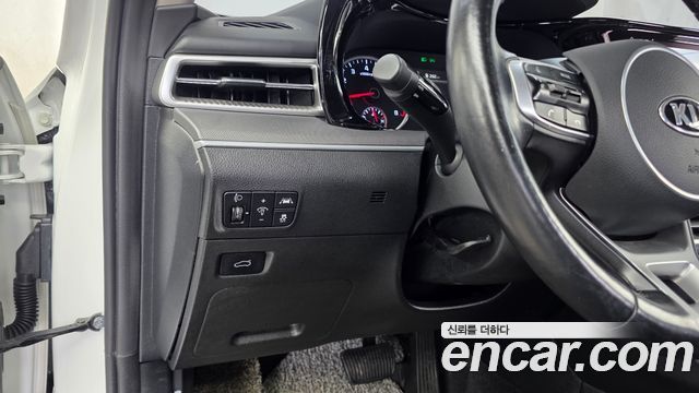 Kia K5 2021 — photo 22