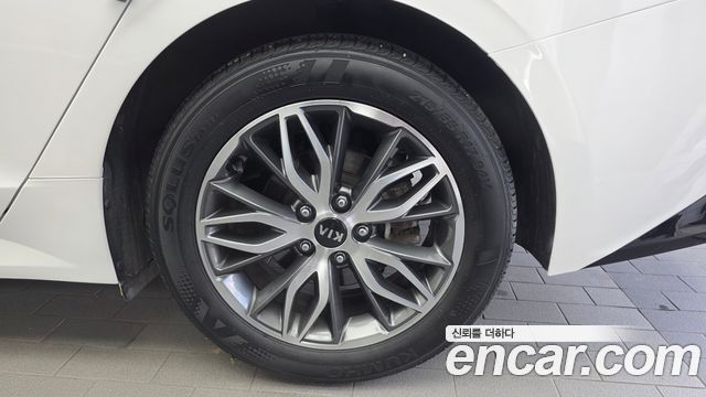 Kia K5 2021 — photo 7
