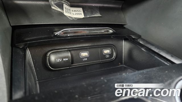 Kia K5 2021 — photo 31