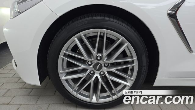 Genesis G70 2019 — photo 5