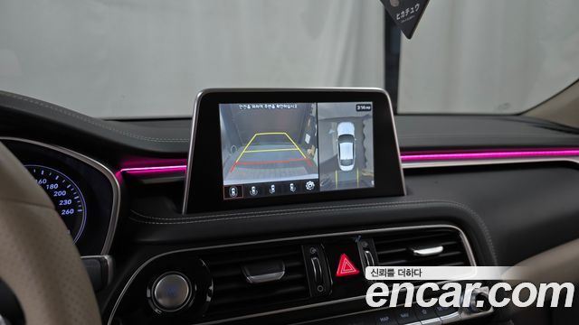 Genesis G70 2019 — photo 20
