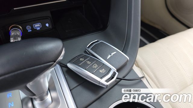 Genesis G70 2019 — photo 21