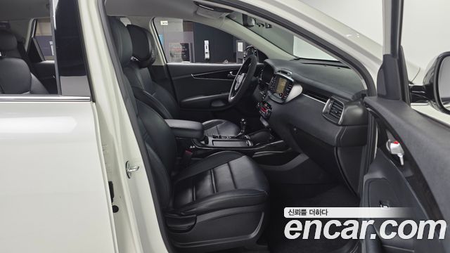 Kia Sorento 2016 — photo 11