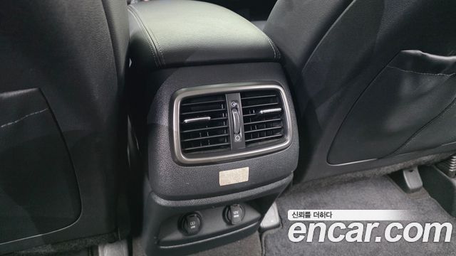 Kia Sorento 2016 — photo 18