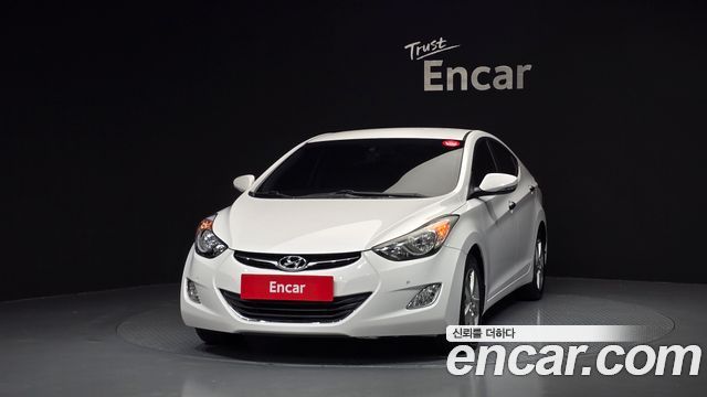 Hyundai AVANTE 2013 — photo 3