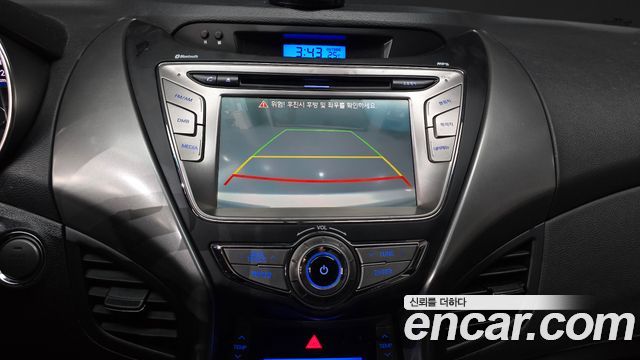 Hyundai AVANTE 2013 — photo 20