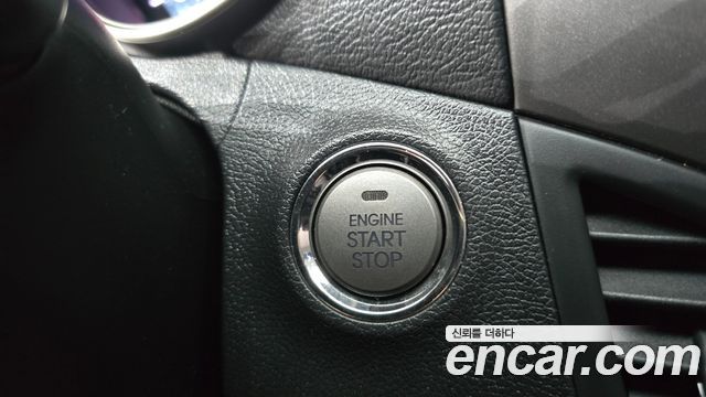 Hyundai AVANTE 2013 — photo 24