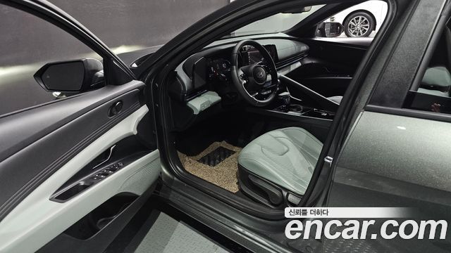 Hyundai AVANTE 2026 — photo 13