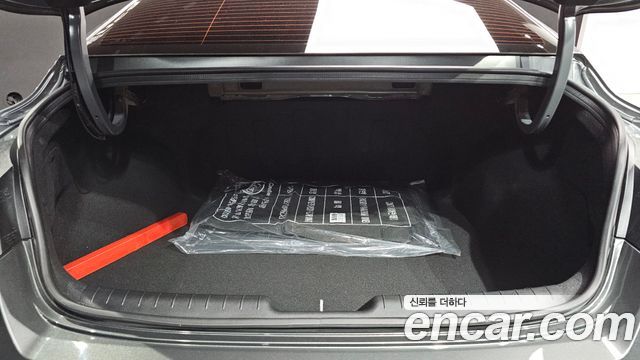 Hyundai AVANTE 2026 — photo 31