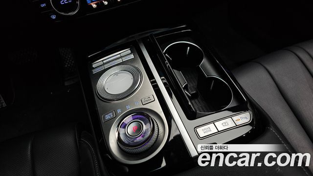 Genesis G80 2022 — photo 12