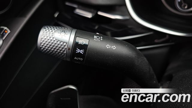 Genesis G80 2022 — photo 30