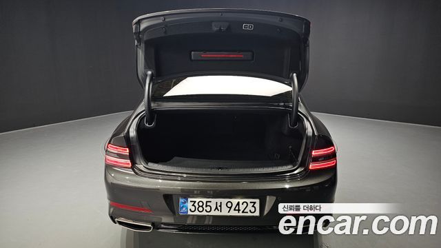 Genesis G80 2022 — photo 34