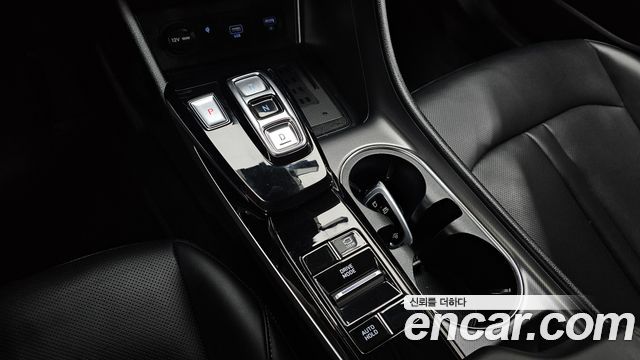 Hyundai Sonata 2022 — photo 12