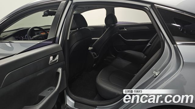 Hyundai Sonata 2015 — photo 18