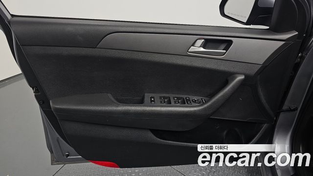 Hyundai Sonata 2015 — photo 14