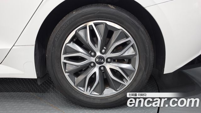 Kia K5 2020 — photo 7