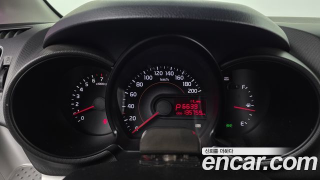 Kia RAY 2016 — photo 11