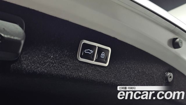 Genesis G80 2021 — photo 25