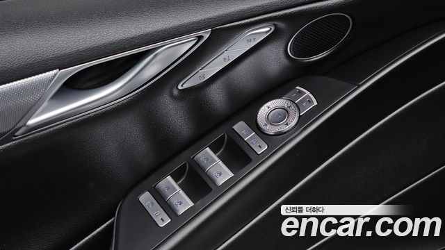 Genesis G80 2021 — photo 28