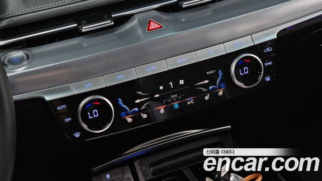 Genesis G80 2021 — photo 31