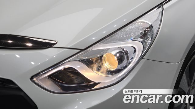 Hyundai Sonata 2012 — photo 8