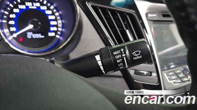 Hyundai Sonata 2012 — photo 29