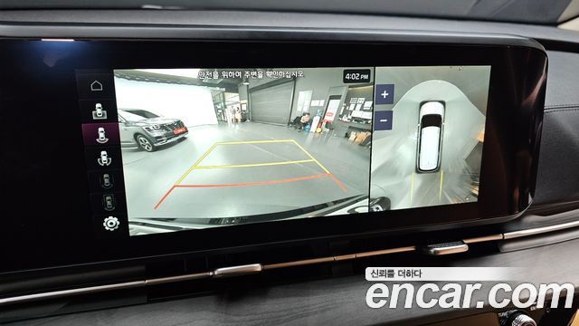Kia Canival 2023 — photo 15