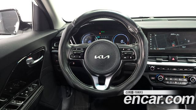 Kia Niro 2022 — photo 12