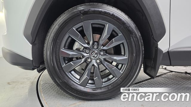 Toyota RAV4 2026 — photo 5