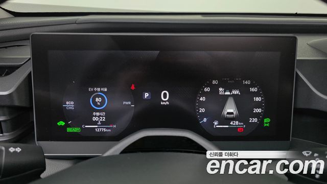 Toyota RAV4 2026 — photo 8