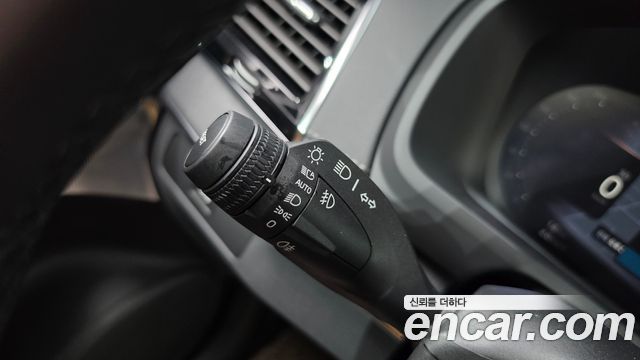 Volvo XC90 2023 — photo 33