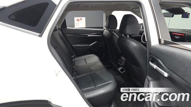 Kia Seltos 2023 — photo 18