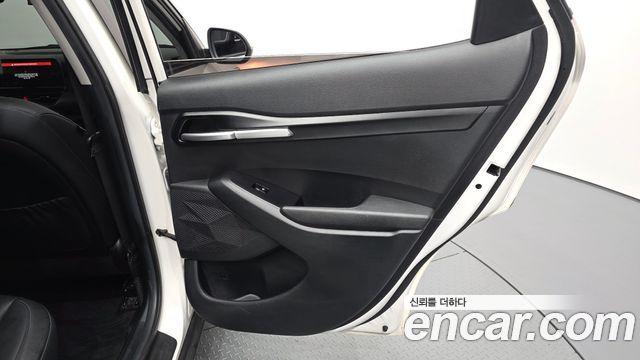 Kia Seltos 2023 — photo 15