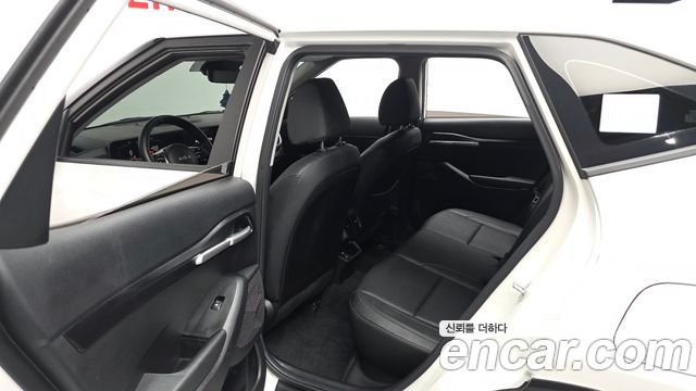Kia Seltos 2023 — photo 16