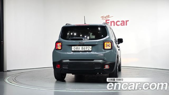 Jeep Renegade 2017 — photo 4